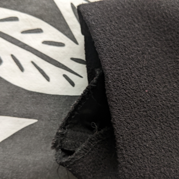 black cropped jacket XS - Picture 2 of 3